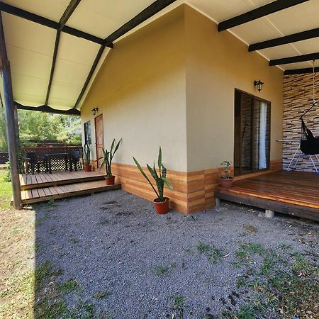 Cabanas Kainga Hanga Roa Exterior foto